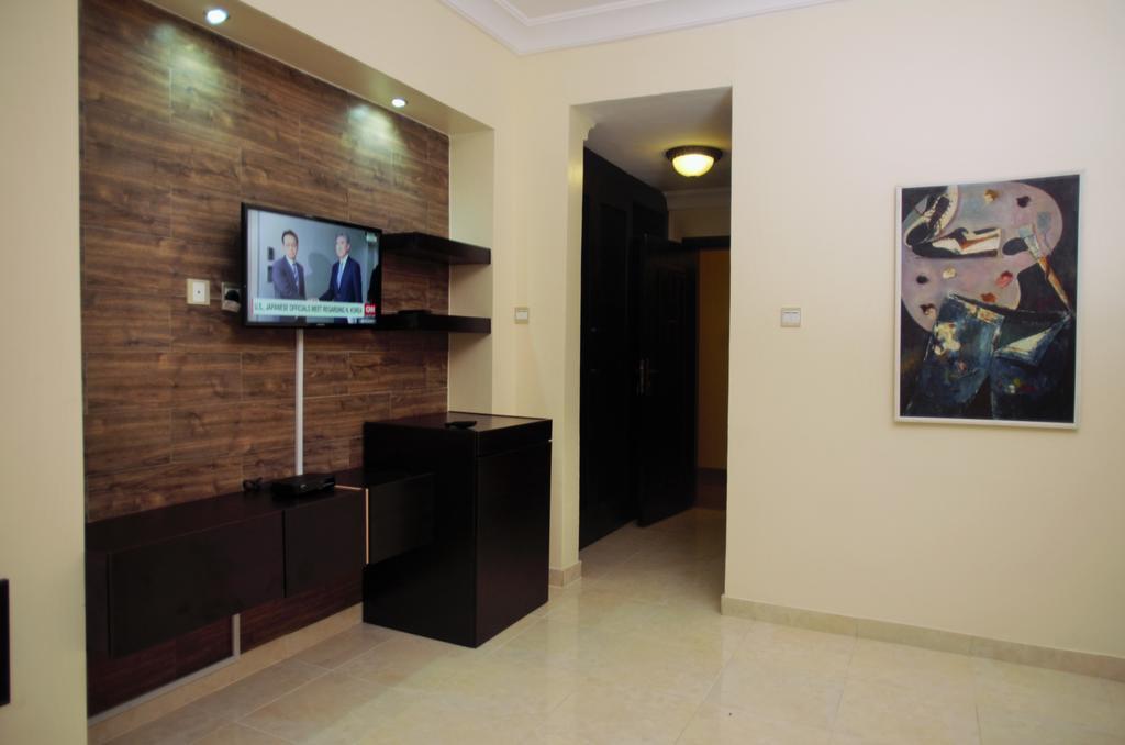 Gemini Place Apartments Лагос Номер фото
